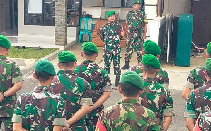 Komandan Kodim 0608/Cianjur, Letkol Kav Yerry Bagus Merdianto, S.I.P., M.Han pimpin pelaksanaan apel pemberangkatan cuti lebaran