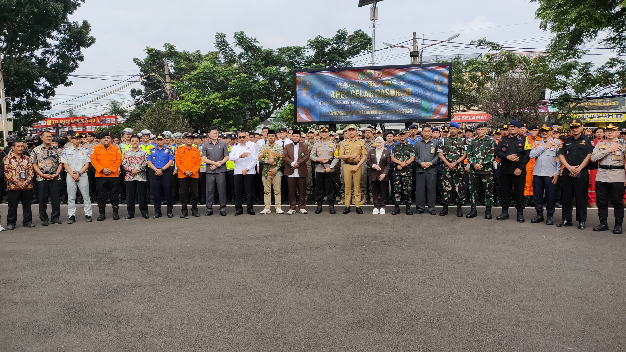 Apel Gelar Pasukan Operasi Ketupat Lodaya 2025 Berlangsung Aman dan Lancar di Kabupaten Cianjur