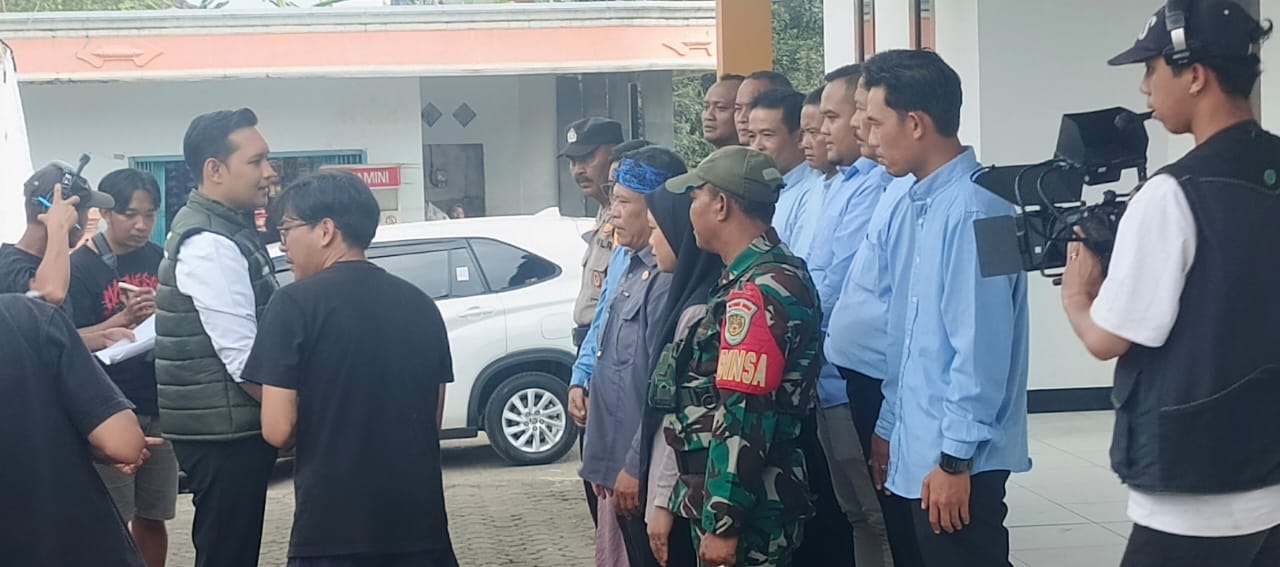 SERDA HERI KOMARA DAMPINGI KUNKER BUPATI CIANJUR DALAM PROGRAM SYUTING PERTANIAN