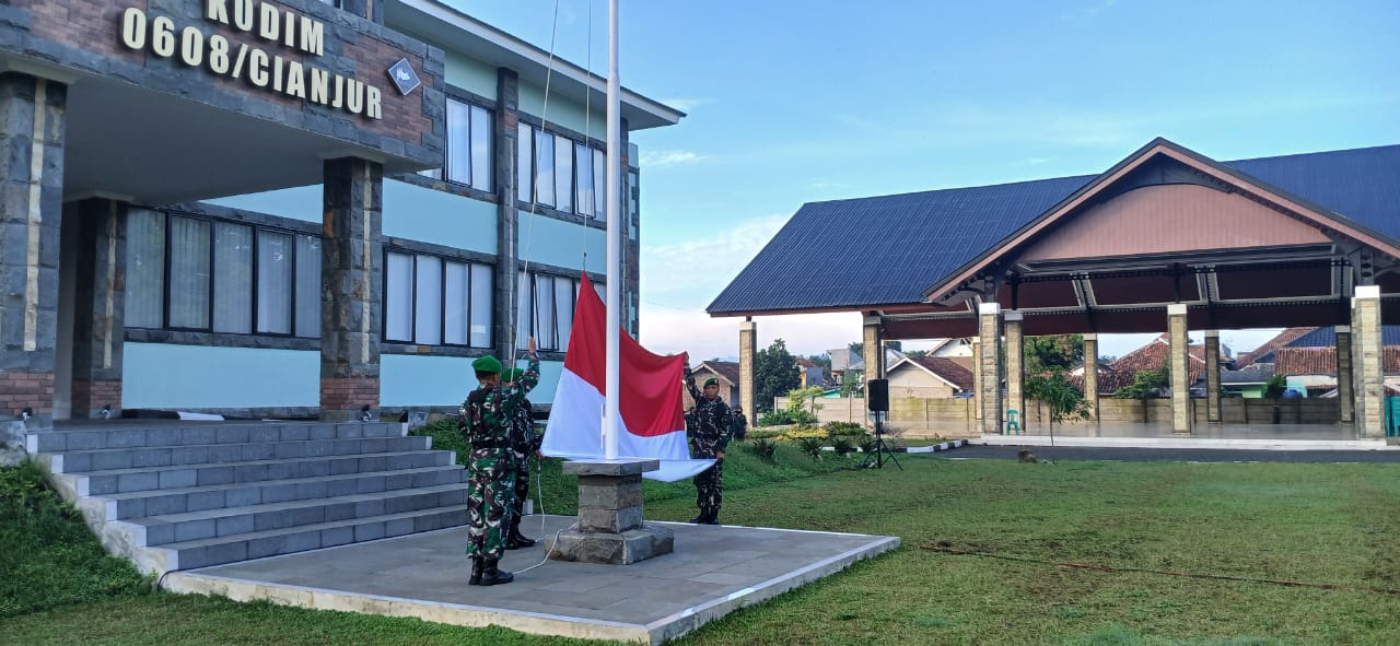 Kodim 0608/Cianjur Gelar Upacara Bendera, Kasdim Bacakan Amanat Kepala Staf Angkatan Darat
