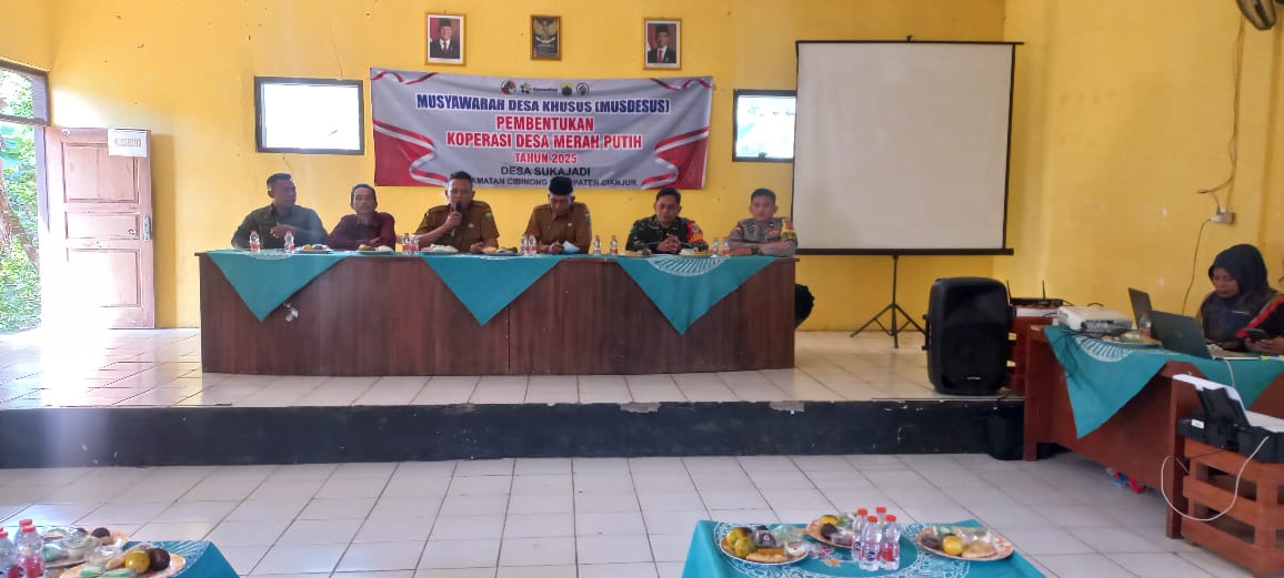 Babinsa Desa Sukajadi Hadiri Rapat Pembentukan Pengurus Koperasi Merah Putih