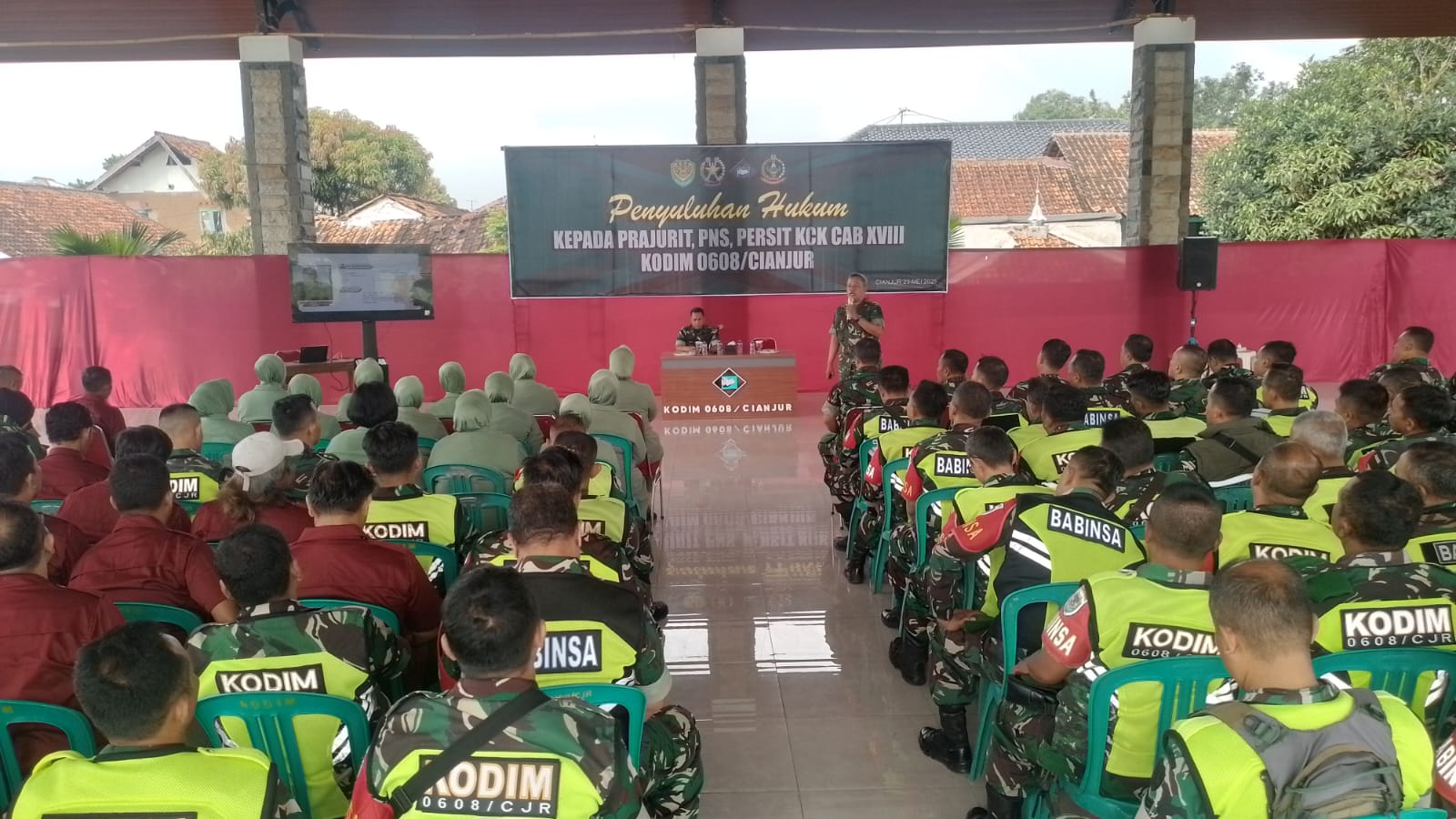 Anggota Kodim 0608/Cianjur Ikuti Penyuluhan Hukum