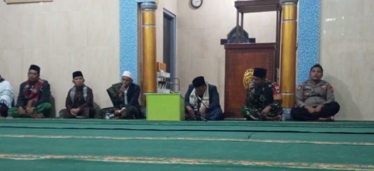 SERTU AHMAD IBRAHIM HADIRI PEMILIHAN KETUA DKM MASJID AL BAROKAH, WUJUDKAN KEPEDULIAN TNI TERHADAP KEGIATAN KEAGAMAAN MASYARAKAT