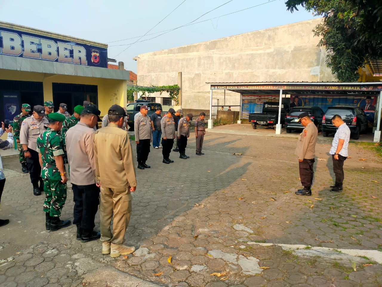 ANGGOTA KORAMIL 0608-03/CIBEBER IKUTI APEL GABUNGAN ANTISIPASI MALAM TAKBIR IDUL ADHA DAN PENERAPAN JAM MALAM SISWA PANCA WALUYA