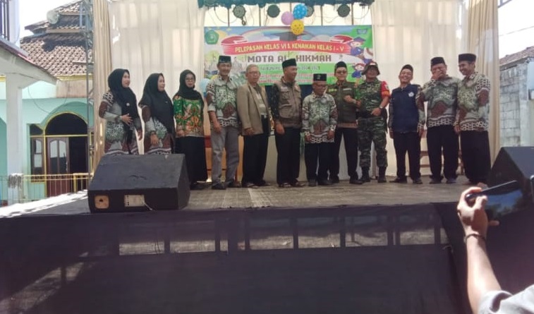 SERDA SESEP HADIRI PISAH SAMBUT PELEPASAN DAN PENYAMBUTAN SISWA YAYASAN AL HIKMAH