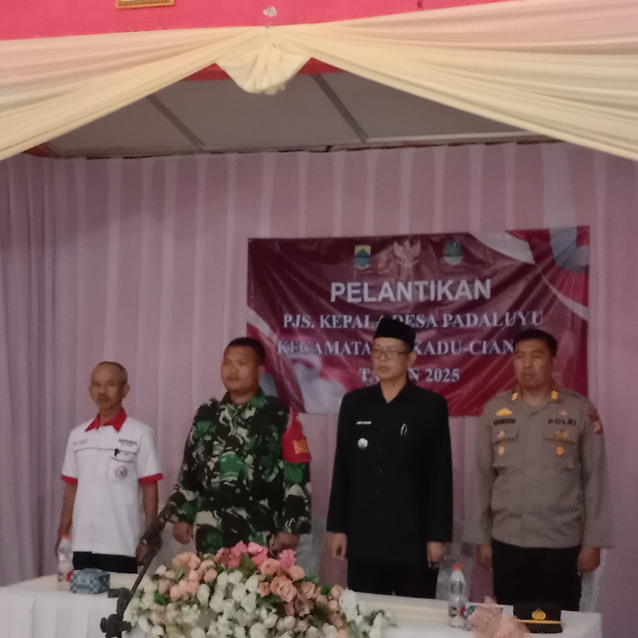 DANPOSMIL CIKADU HADIRI PELANTIKAN PJS DESA PADALUYU KECAMATAN CIKADU