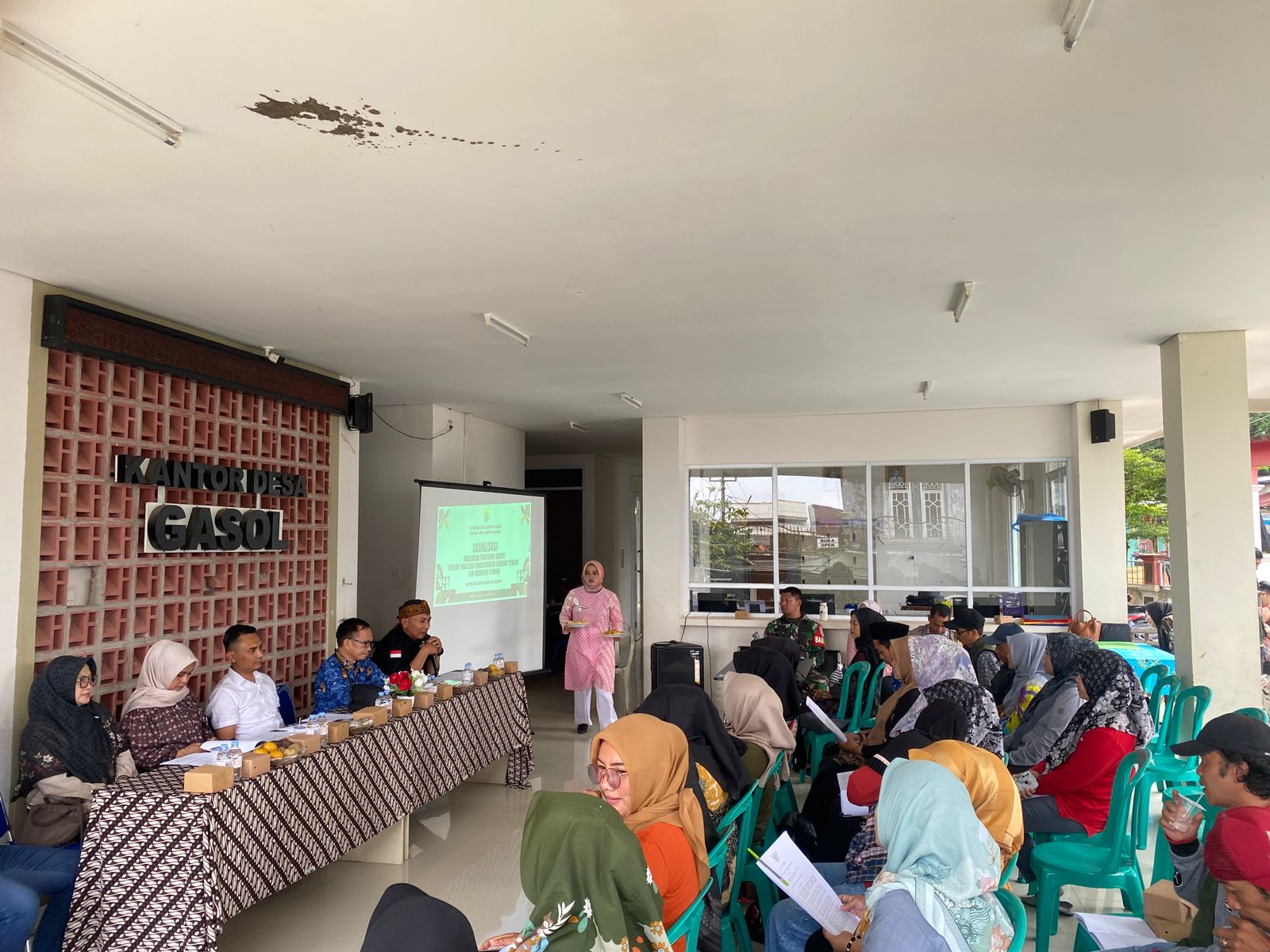 BABINSA GASOL HADIRI SOSIALISASI RANCANGAN PERATURAN DAERAH CIANJUR TENTANG HUKUM SYARIAH
