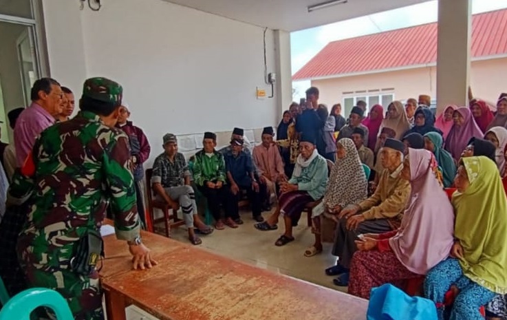 BABINSA DESA SUKAMULYA BERIKAN PEMBINAAN PENGELOLAAN SUMBER MATA AIR