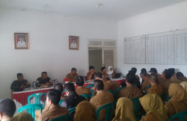 BABINSA DESA KERTAJATI HADIRI RAPAT KOORDINASI TINGKAT KECAMATAN DI CIDAUN