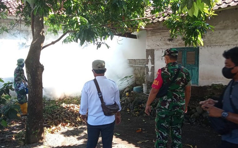 BABINSA NEGLASARI BERGERAK, MONITORING POGING UNTUK CEGAH DBD