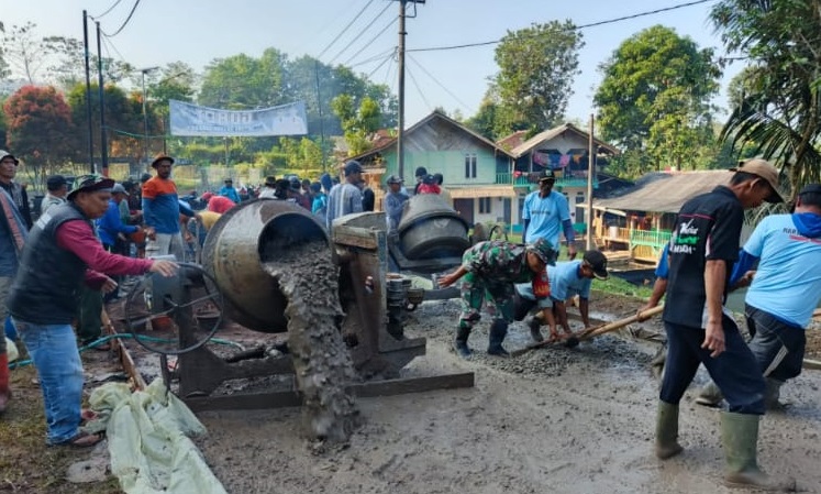 GOROL GOTONG ROYONG LOBAAN BERSAMA WARGA MASYARAKAT, BABINSA WARGAASIH TURUN KE LAPANGAN