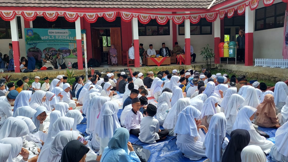 Babinsa Cijedil Menghadiri Peringatan Maulid Nabi Muhammad Saw 1447 H / 2025 M