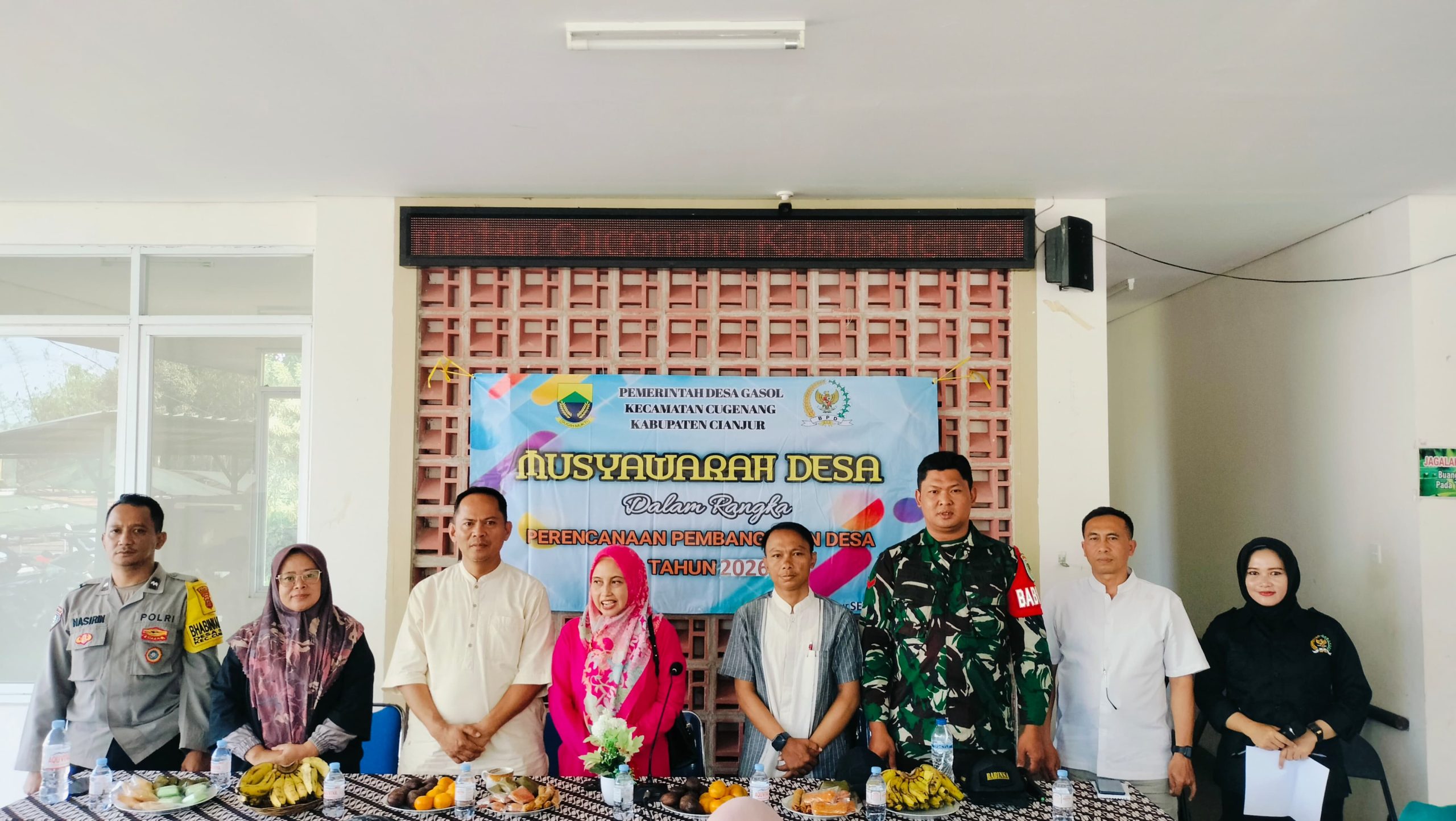 Koptu Joko Santoso, Babinsa Desa Gasol Hadiri Musyawarah Penyusunan Rancangan Rencana Kerja Pemerintah Desa Tahun 2026