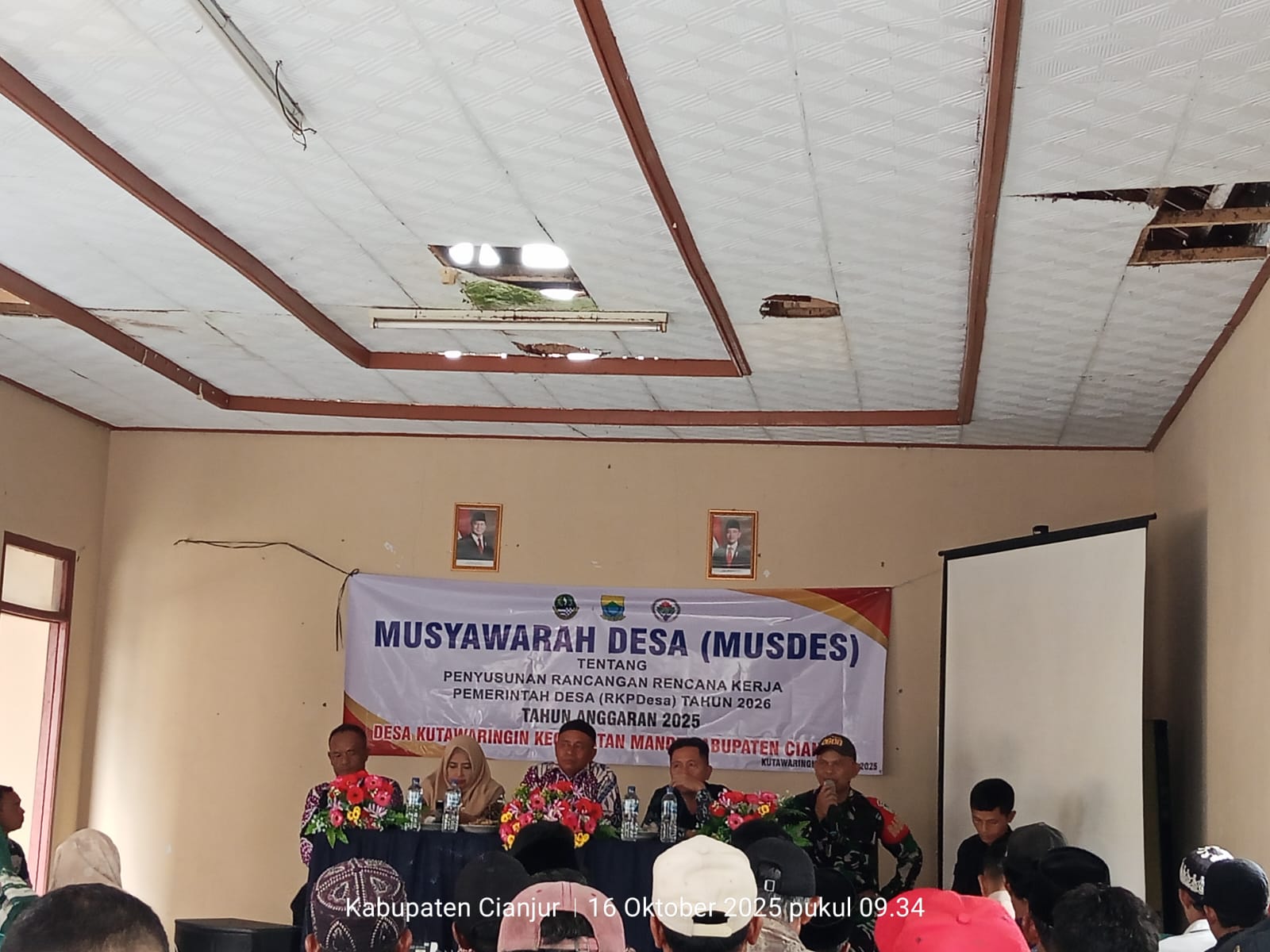 TNI Mengawal Pembangunan Desa, Serda Nanang Tedi Hadiri Musrenbangdes RKPDes 2026 Kutawaringin