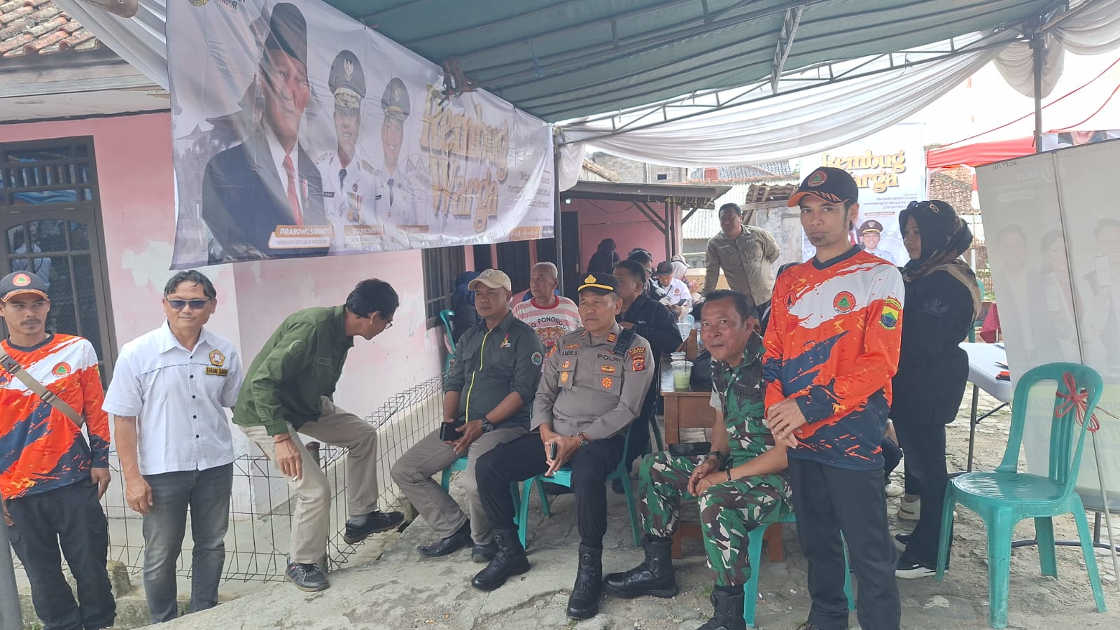 Koramil 0608-04/Cipanas Amankan dan Dukung Penuh Kunjungan Kerja Bupati, Perkuat Sinergi Hadapi Stunting