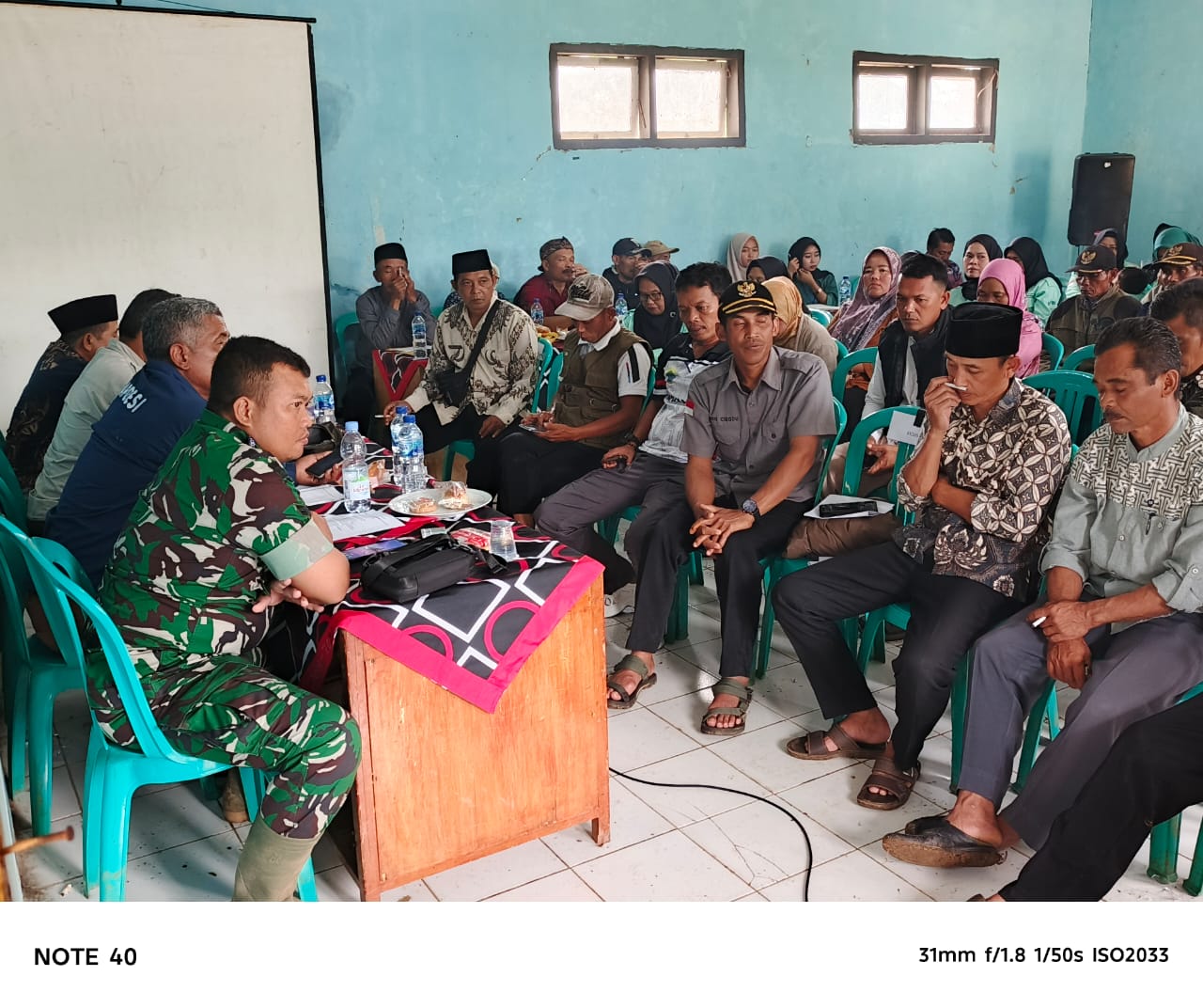 Dukung Pembangunan dan Ketahanan Pangan Desa: Sertu Asmawi Hadiri Musdes Cikadu Bahas Stunting dan Infrastruktur