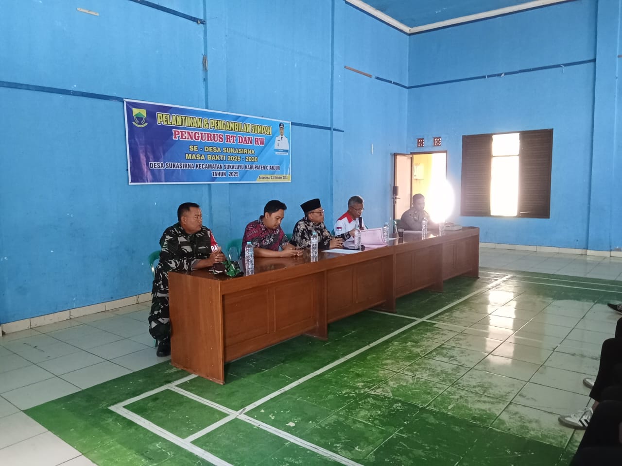 Serka Sunarya Kawal Pelantikan RT dan RW Sukasirna: Peran Strategis di Garis Terdepan Pelayanan Masyarakat