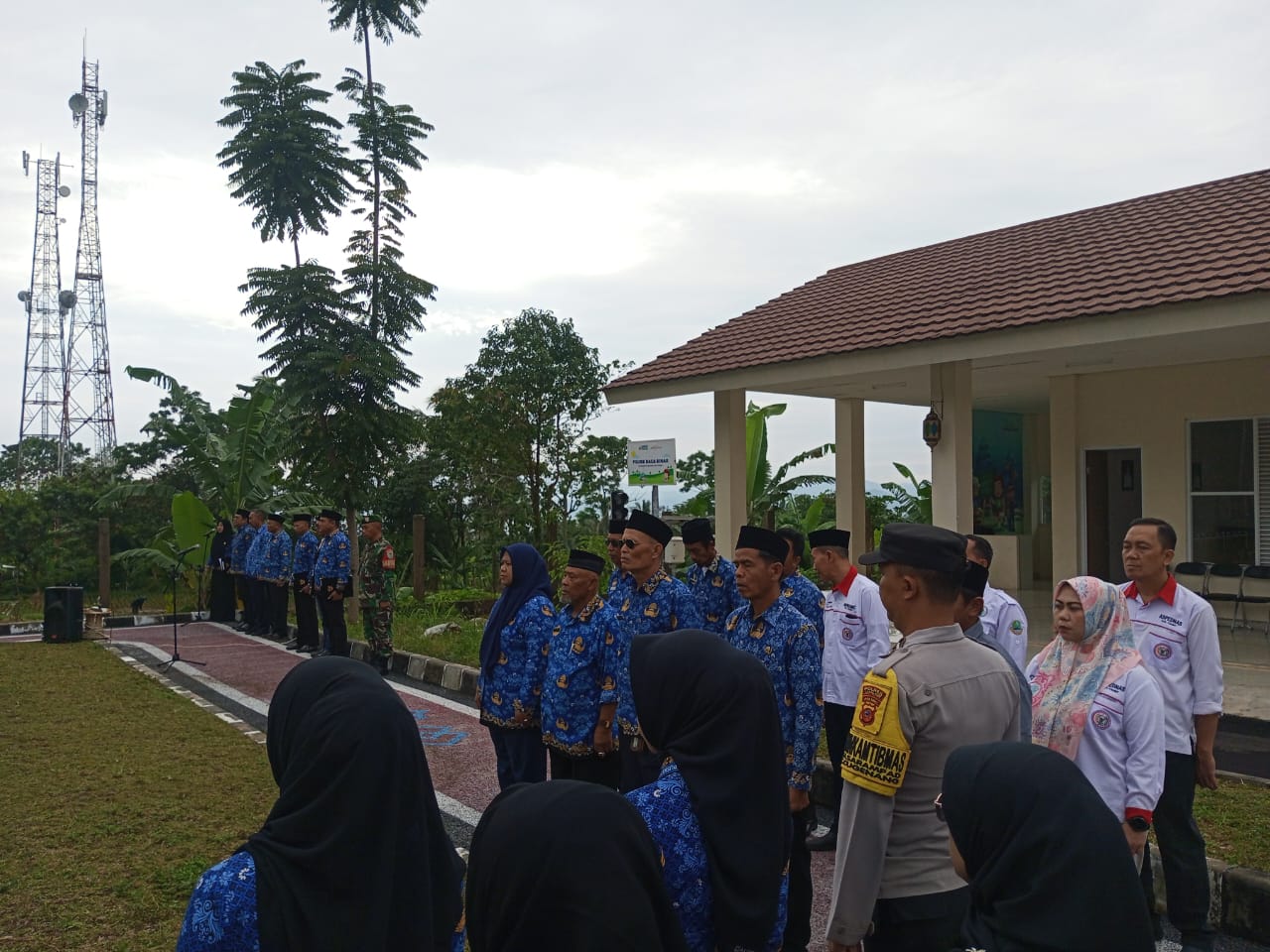 Tegakkan Semangat Persatuan, Serka Dadang Suhendi Hadiri Peringatan Sumpah Pemuda di Cugenang