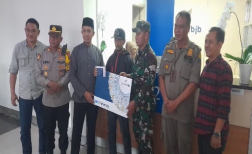 Babinsa Sukanagara Perkuat Kemanunggalan TNI-Rakyat Melalui Program Komunikasi Sosial (Komsos)