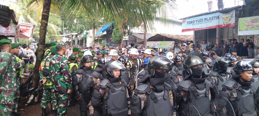 Sinergi TNI-Polri dan Pemda: Kodim 0608/Cianjur Turut Amankan Penertiban PKL Bomero Citywalk