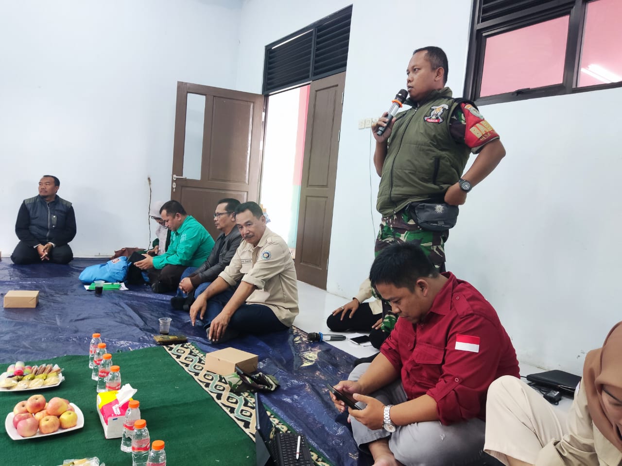 Babinsa Sarampad Dukung Penuh Pembukaan Kembali ‘Dapur Pohon Kebaikan Bersama’ untuk Pemerataan Manfaat