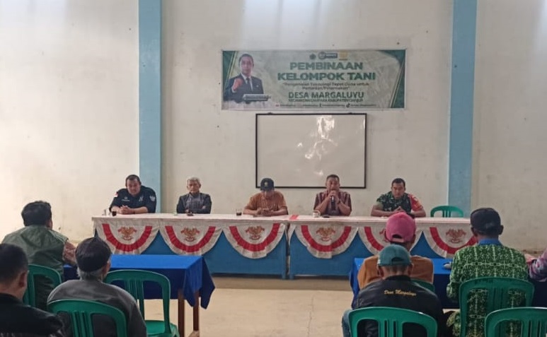 Dukung Ketahanan Pangan, Serda Buyung Hadiri Pembinaan Kelompok Tani di Campaka
