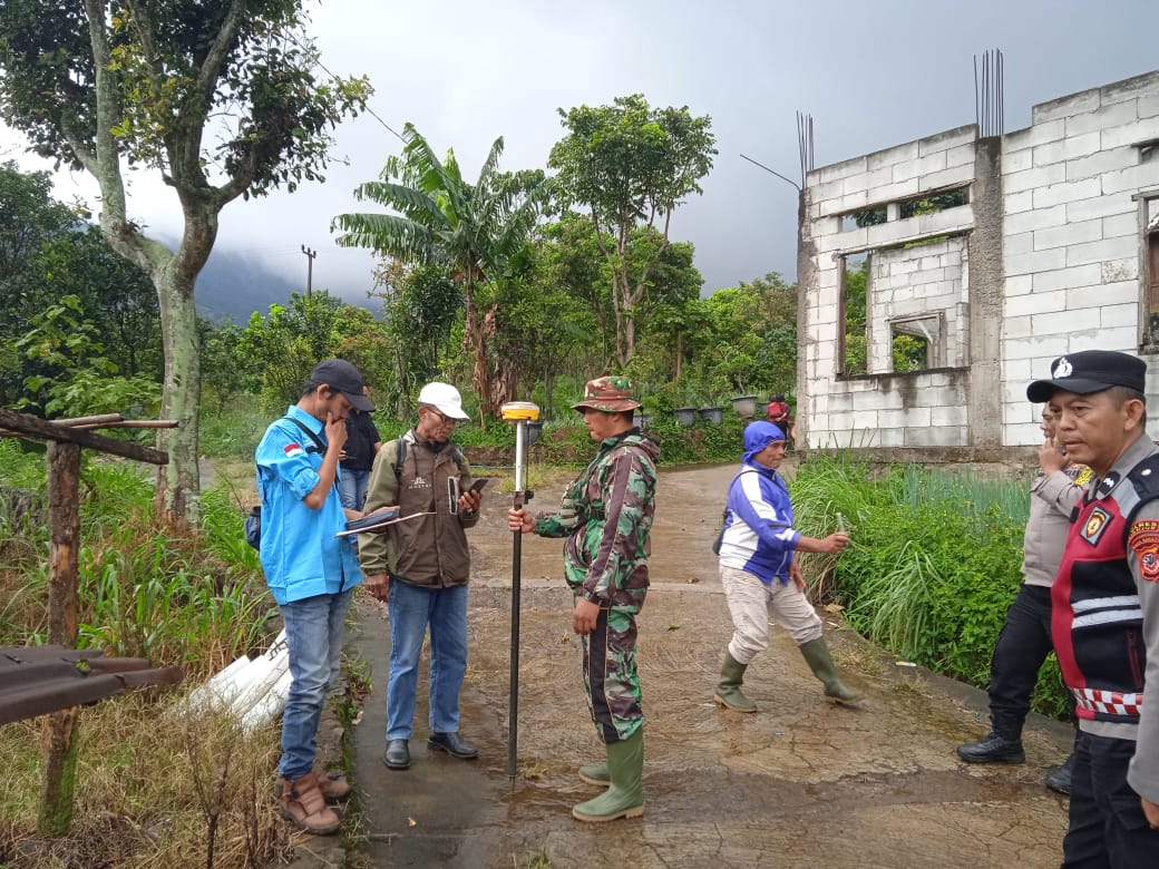 Dukung Reforma Agraria, TNI Dampingi Pengukuran Lahan Eks HGU di Cipanas