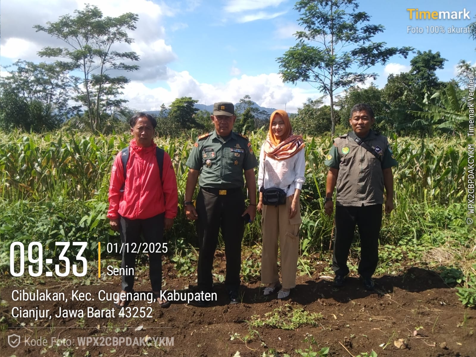 Danramil 0805/Cugenang Pimpin Peninjauan Lahan Koperasi Desa