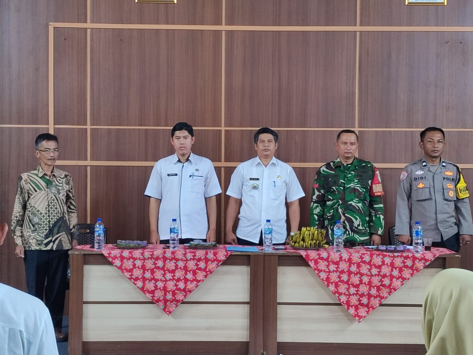 Koptu Rizka Krisandi Kawal Pelantikan Kepala Dusun V Ciwalen, Perkuat Komitmen Sinergi Tiga Pilar