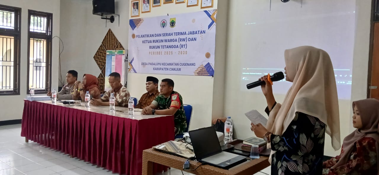 Sertu Alber Suhermi Hadiri Pelantikan Ketua RW/RT Padaluyu, Dorong Sinergi Keamanan Wilayah