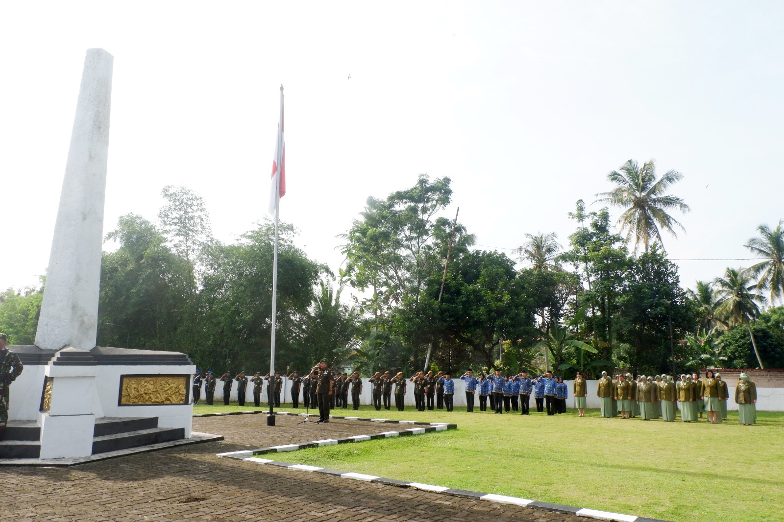 Hari Juang TNI AD 2025: Kodim 0608/Cianjur Gelar Ziarah Rombongan Peringati Jasa Pahlawan