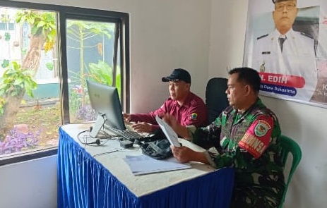 Babinsa Desa Sukasirna Laksanakan Giat Puldatar Bersama Aparat Desa Sukaluyu