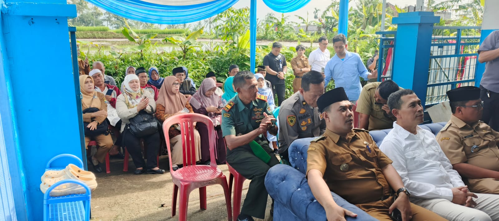 Dukung Program Gizi Nasional, Pasiter Kodim 0608/Cianjur Hadiri Peresmian Dapur SPPG Bumdes Samawa Mekarsari