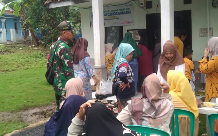Sinergi Kesehatan, Serma Ajang Budiman Pantau Giat Posyandu dan Posbindu di Bojongpicung