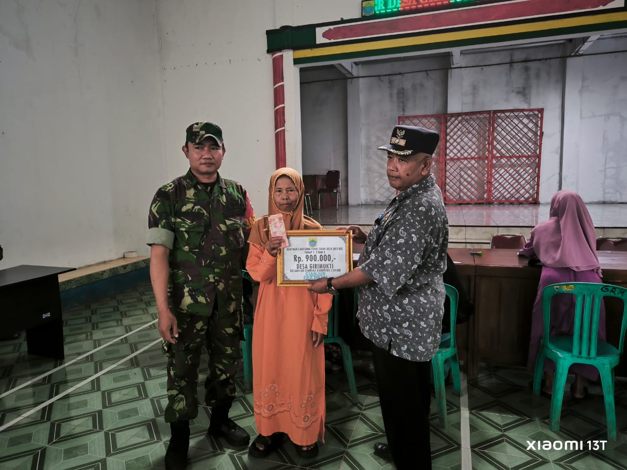 Peltu Eko Kawal Transparansi Penyaluran BLT Dana Desa Tahap 1-3 di Desa Girimukti