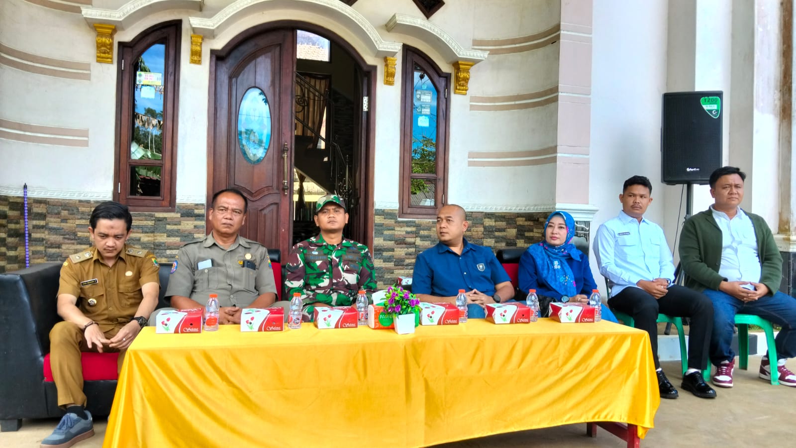 Babinsa Koramil 0608-10/Sukanagara Kawal Peresmian Launching SPPG 004 Sukakarya Berjalan Aman dan Lancar