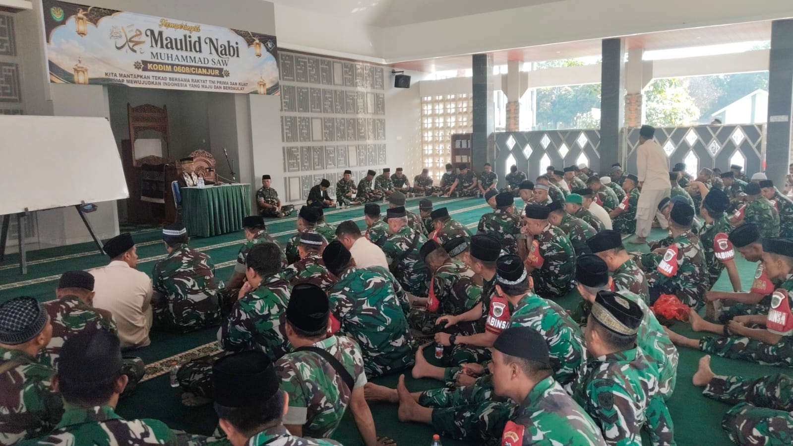 Peringati Maulid Nabi Muhammad SAW 1448 H, Personel Kodim 0608/Cianjur Perkuat Iman dan Spirit Pengabdian
